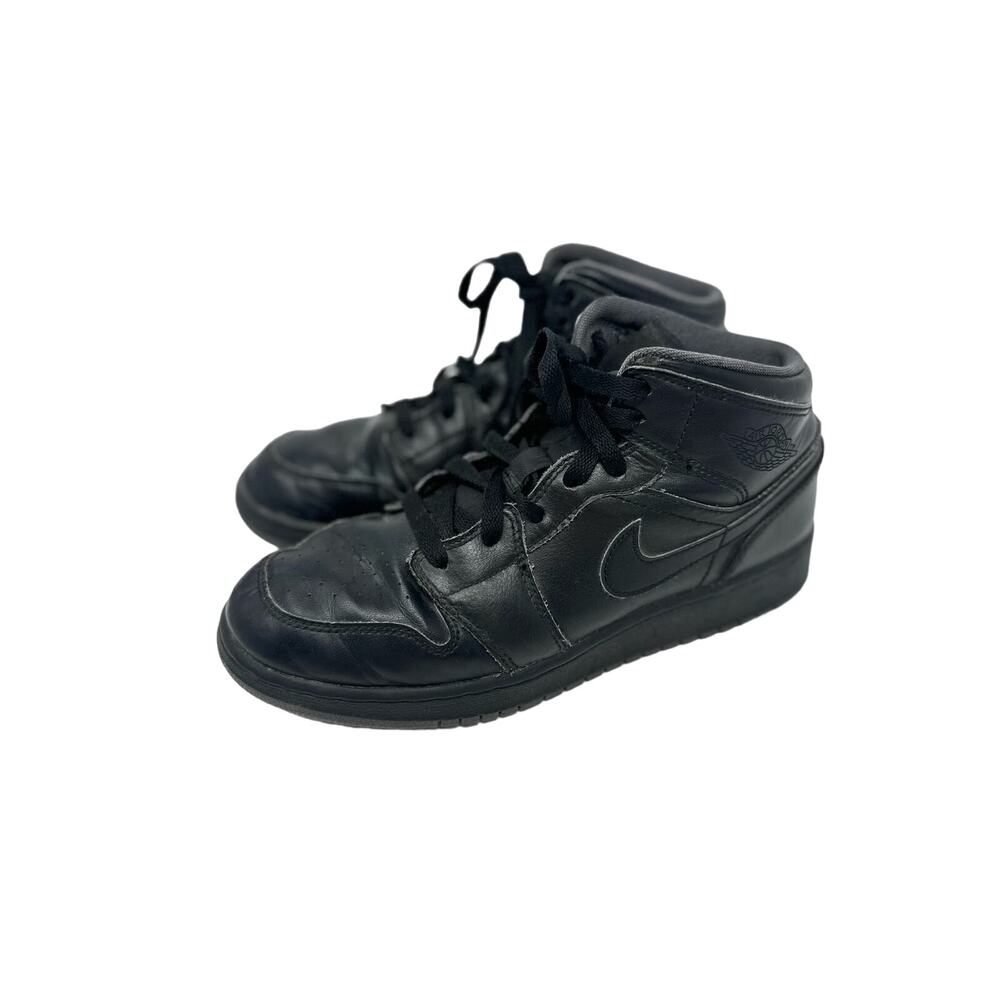 Nike Air Jordan Youth Solid Black 1 Retro Hi Sneakers Size 6